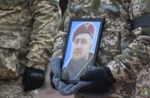 Громада втрачає кращих: поховали воїна Євгена Василенка